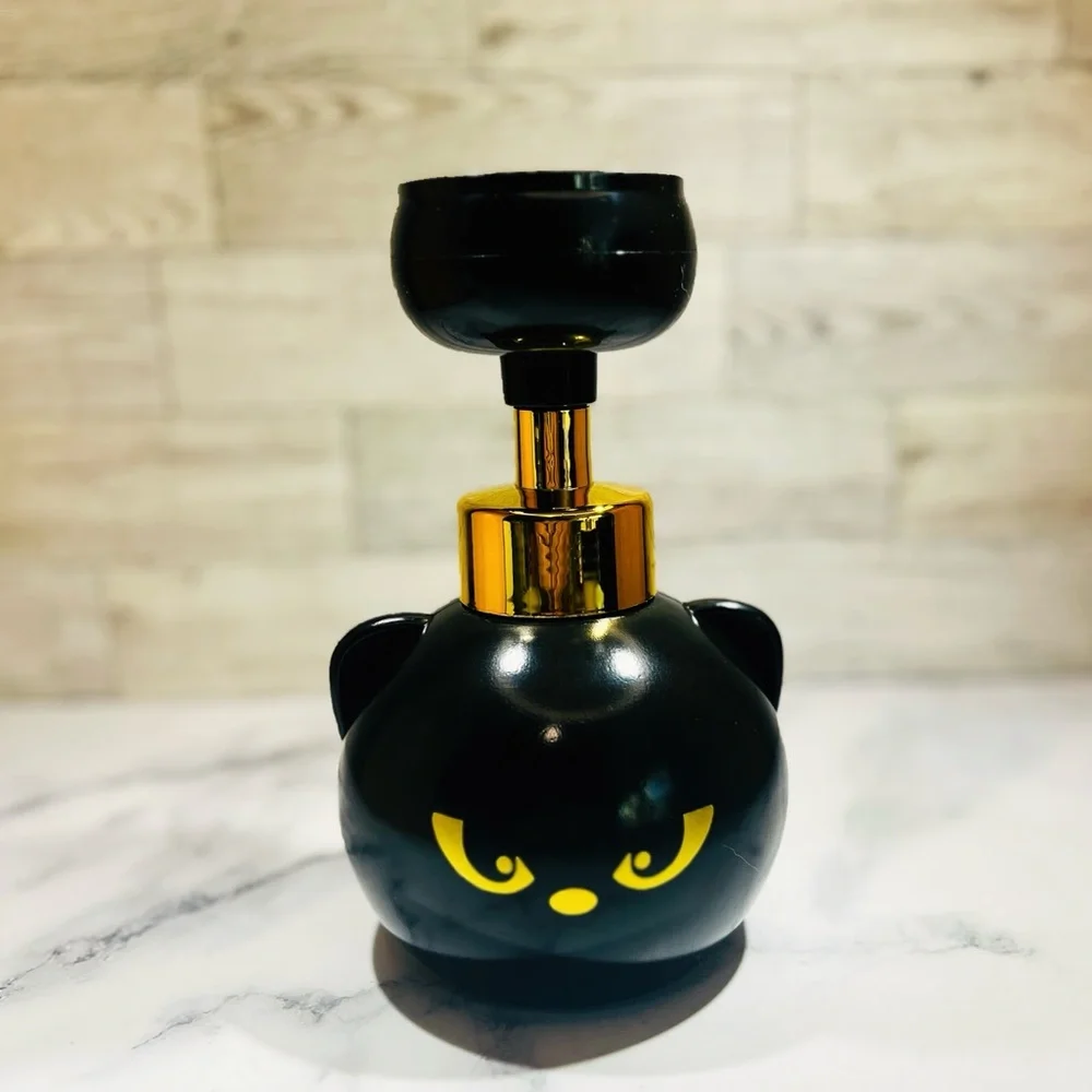 Black Cat-Shaped Foam Soap Paw Dispenser